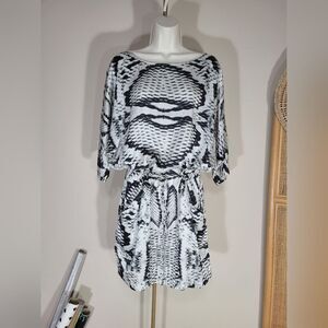 Nwot Silk Snake Print mini Dress Small Cynthia Vincent boho minimalist